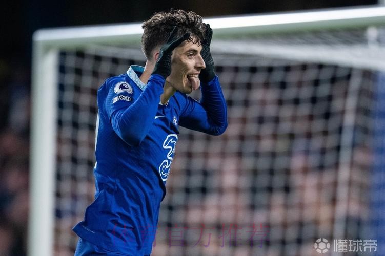 罗马诺:皇马因转会费太高放弃哈弗茨 谈判已停止 罗马诺:皇马因转会费太高放弃哈弗茨 谈判已停止